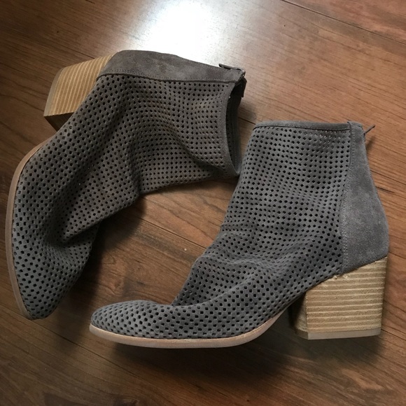 jeffrey campbell jenelle bootie